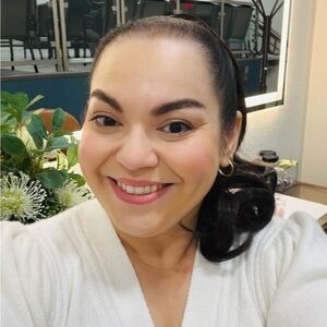 Meet your Posher, Vanessa